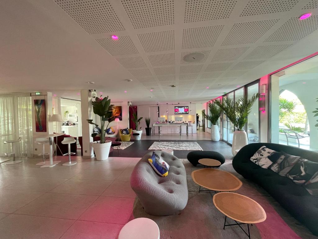 Entrance, Oz'inn Hotel & Spa in Agde