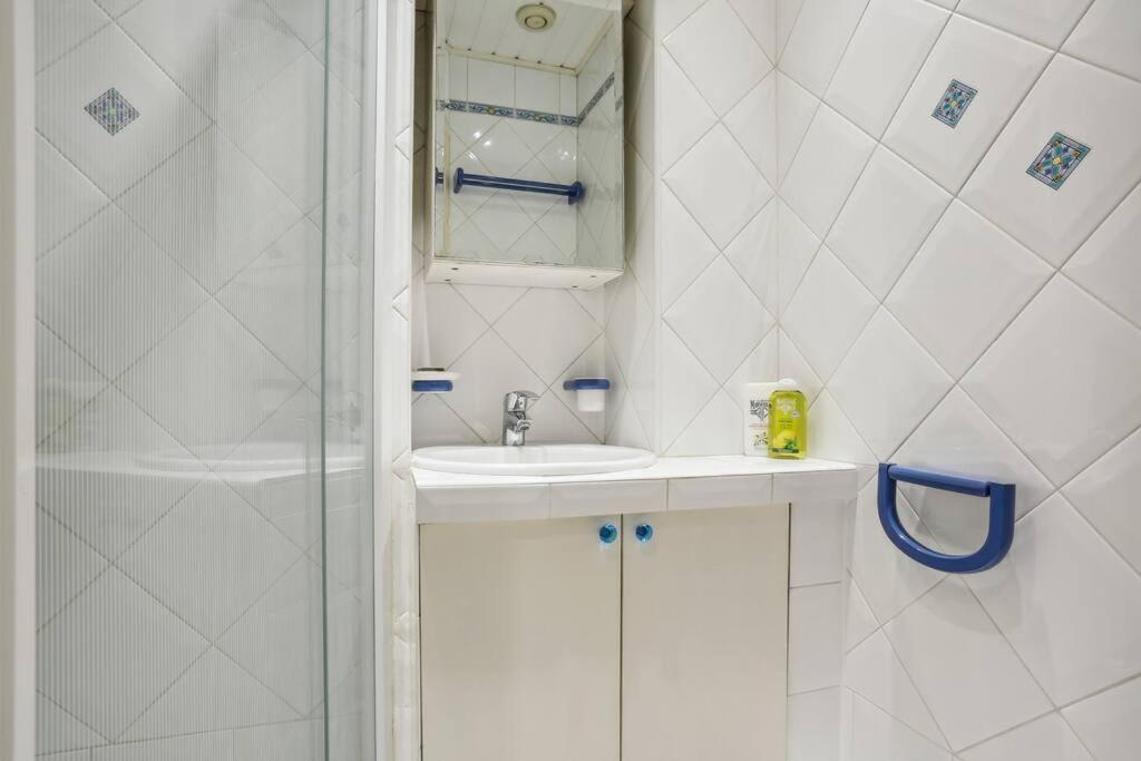 Modern flat in Paris - Heart of XVIème - 5