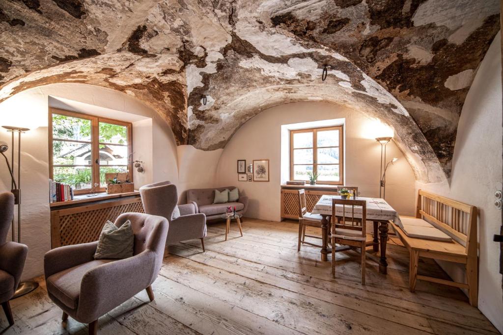 Landhotel Gasthof Zum Löwen - 2