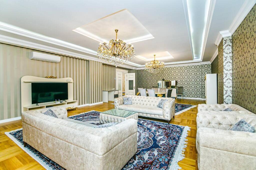 Baku Apartment M4, Baku