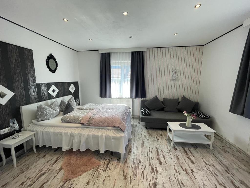 LA Boutique House - 5
