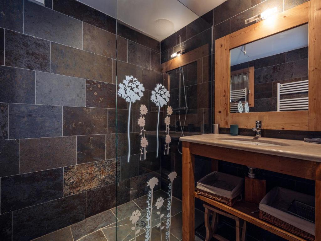 Chalet chaleureux avec cheminée et jacuzzi à Méribel - FR-1-688-18 - 5