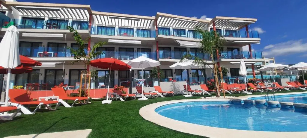 AZAHAR BEACH Red Apartments & Spa, hotel in Alcossebre