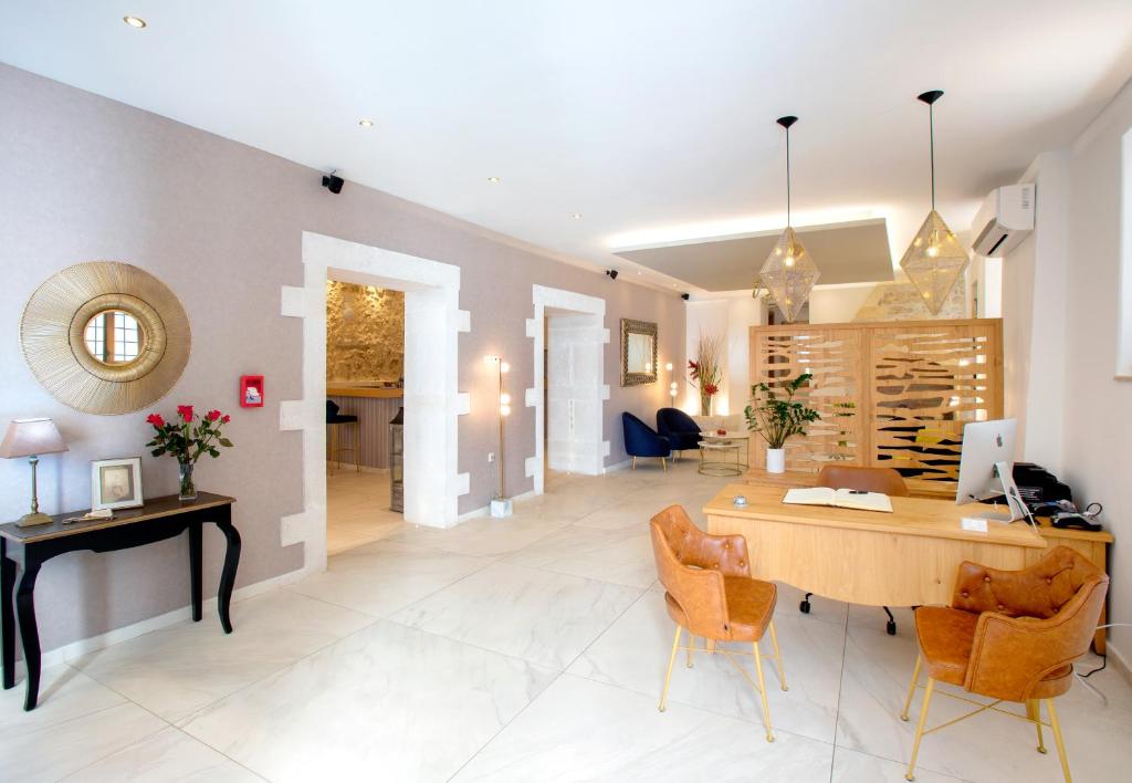Casa Moazzo Suites and Apartments photo