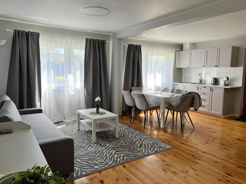 Pušyno poilsis, Palanga