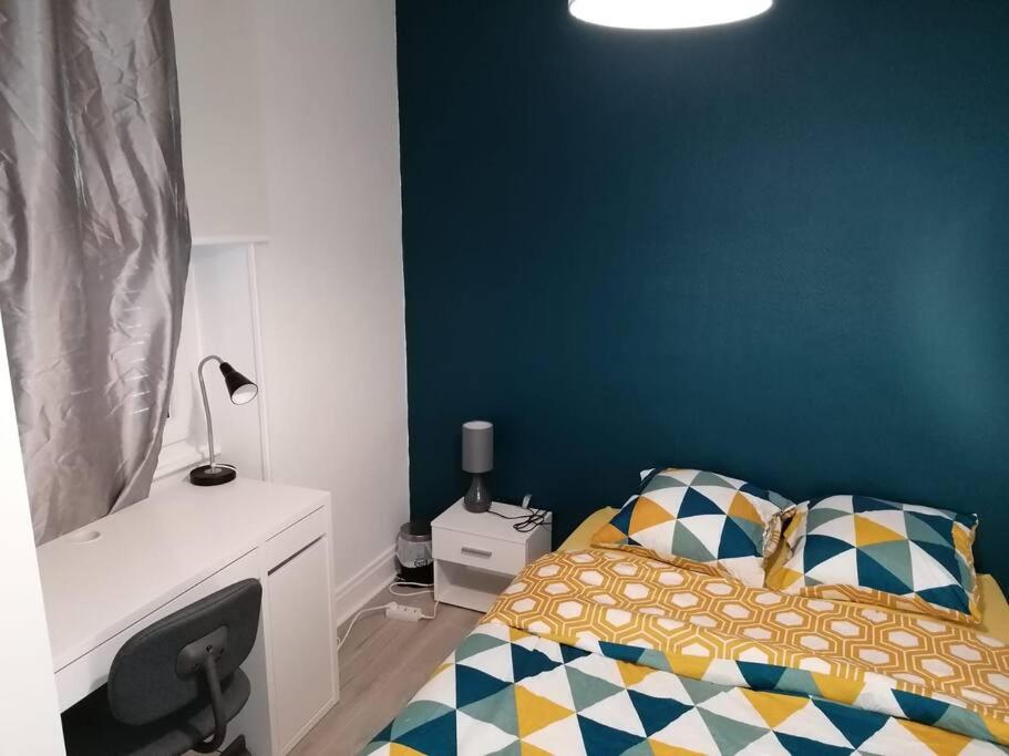 Appartement meublé proche du centre - Wifi/Parking - 2
