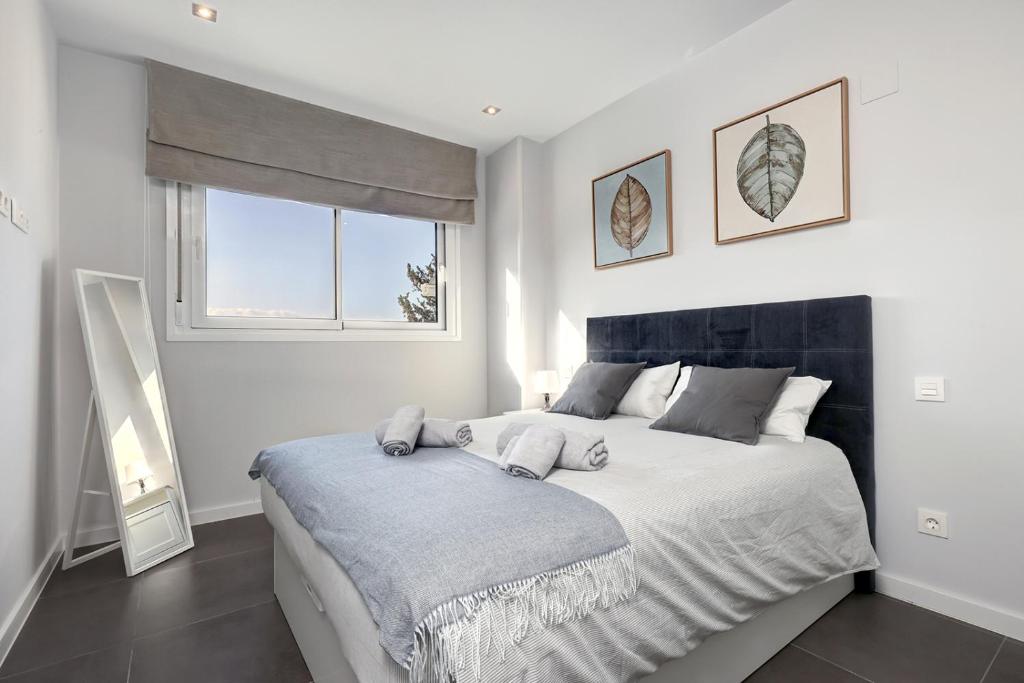 Brand new apartment with pool and SEA VIEW in Marbella - 4