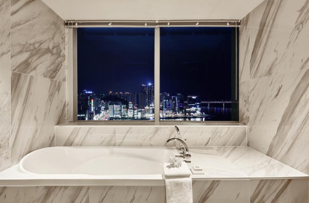 켄트호텔 광안리 by 켄싱턴 (Kent Hotel Gwangalli by Kensington)