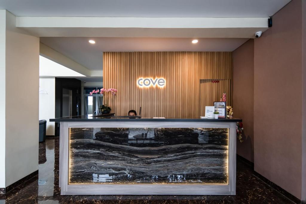 Cove West Inn Cihampelas