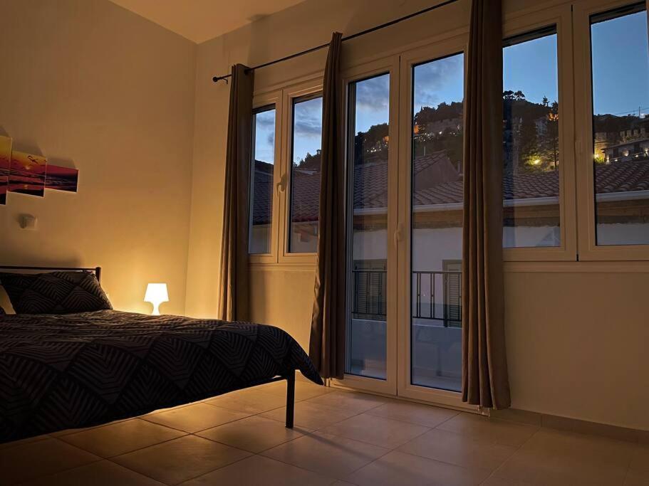 Nafpaktian Port House, Nafpaktos