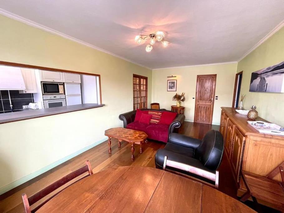 Chilly Mazarin - Chez Helene, Chilly-Mazarin