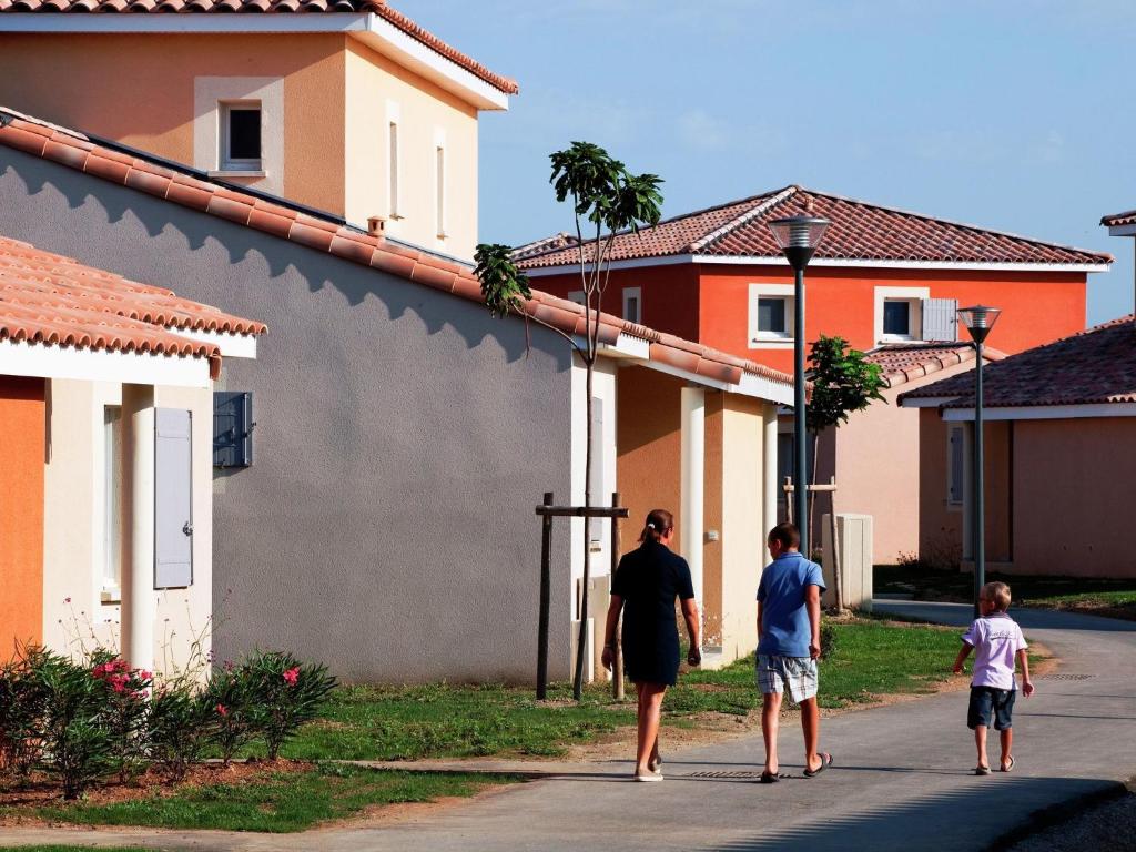 Holiday home Le Domaine Du Golf 3