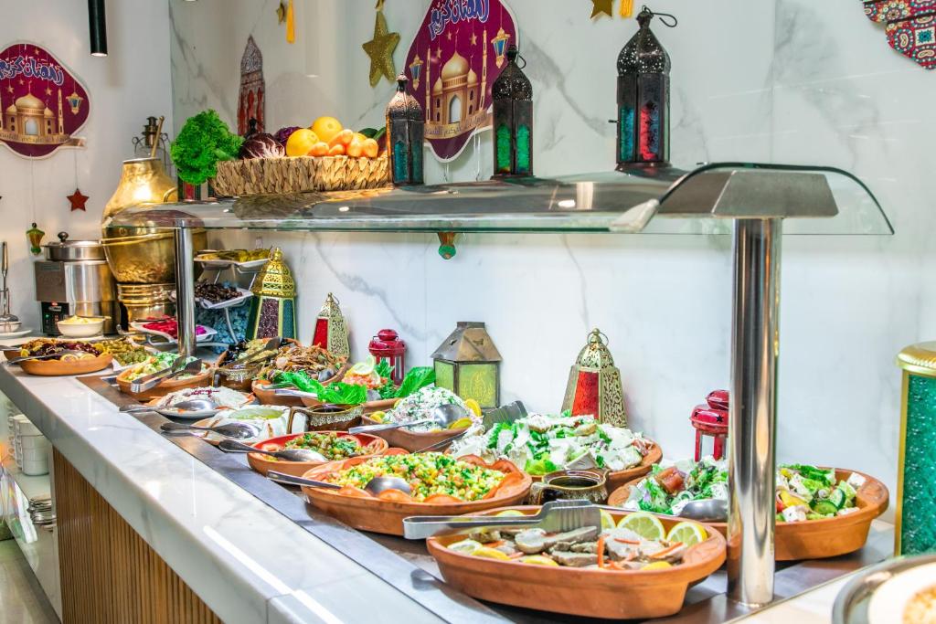 Marina Byblos Hotel — Restaurant & bars in Dubai