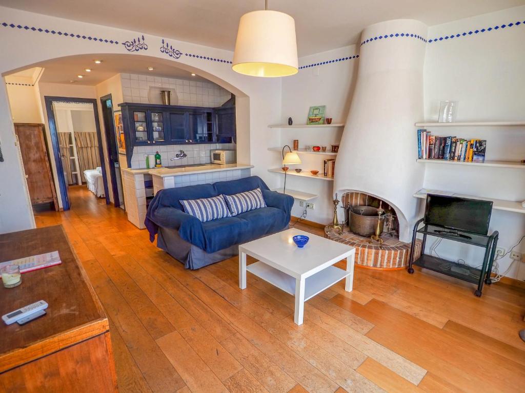 Barco Attic by Hello Homes Sitges - 5