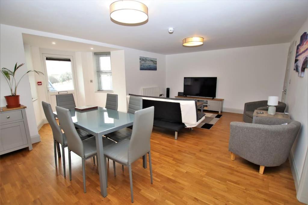 St James Apartment, Ilfracombe