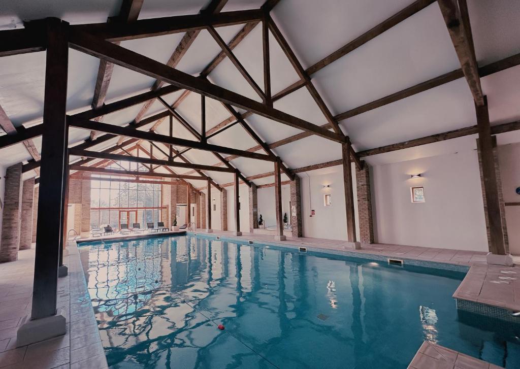 Cave Castle Hotel photo