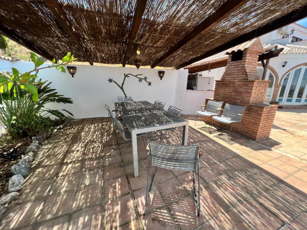 Casa Delfin! Large villa with private pool & sea and mountain views - 5