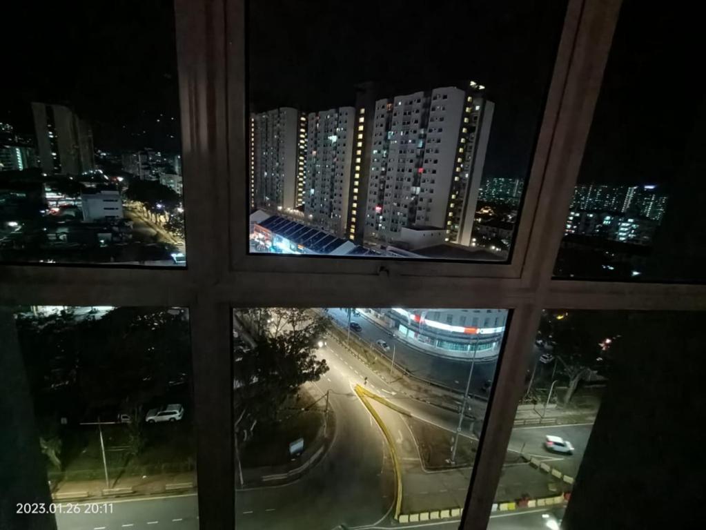 City Town 2-6 Pax Beautiful View Cozy Condo, Jelutong, Georgetown, Centre Heart Of Penang Island, ne photo
