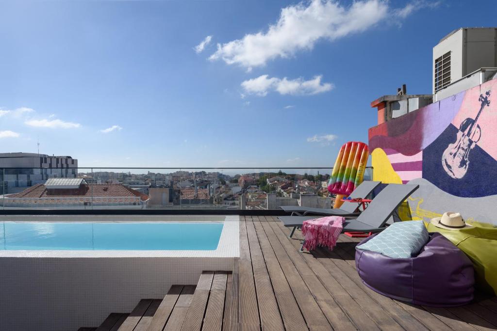 Moxy Lisbon City photo