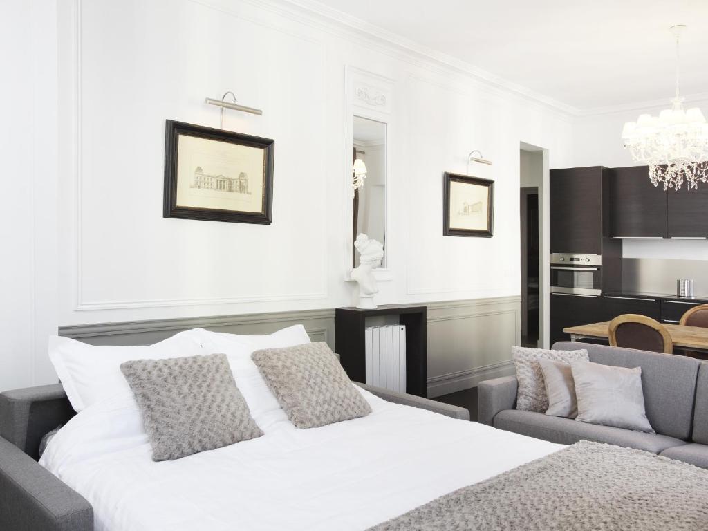 LivinParis - Luxury 3 Bedrooms Le Louvre I photo