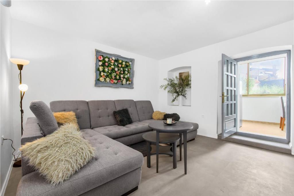 Sabina 2, Poreč, Poreč