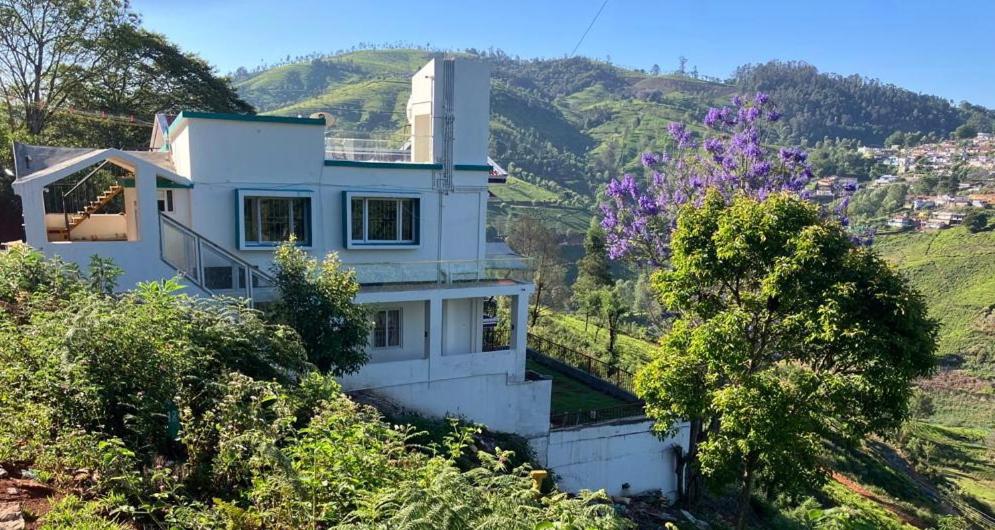 Casa de Selas - Hilltop Hideaway Retreat and Dormitory