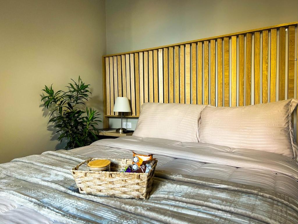 Book Lover's Haven, Your Private Library - 5