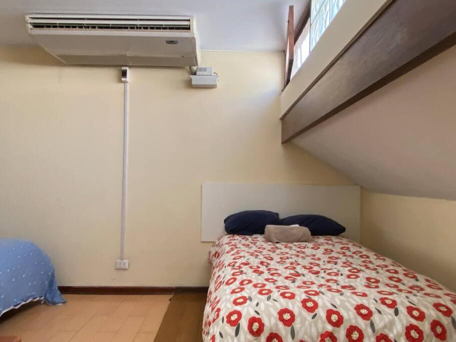 Tezza Apartment two blocks from the American Embassy - 5