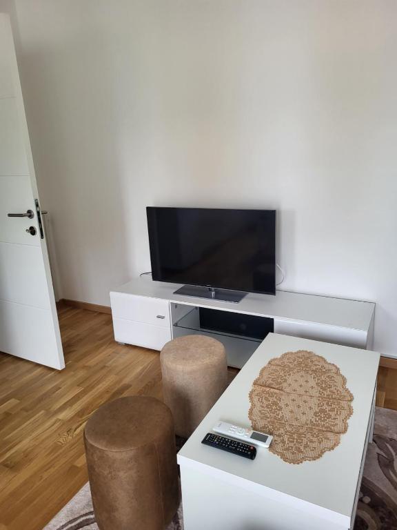 Apartman '' PETICA'' - 2