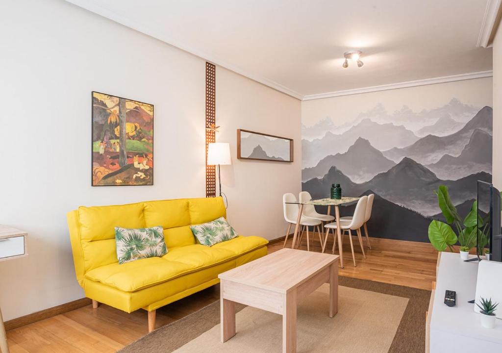 Apartamento céntrico con wifi y parking de coche tamaño medio - 3