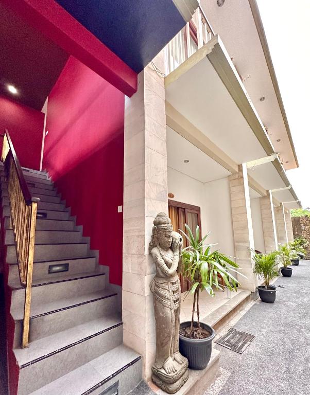 Sura Inn photo