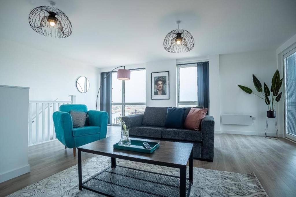 Bayard Apartments - Duplex Penthouse Apartment, Peterborough