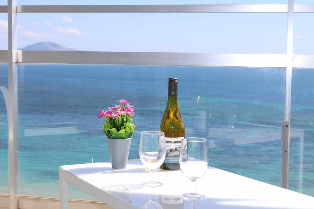 11F 2 dormitorios con vistas al mar - 2