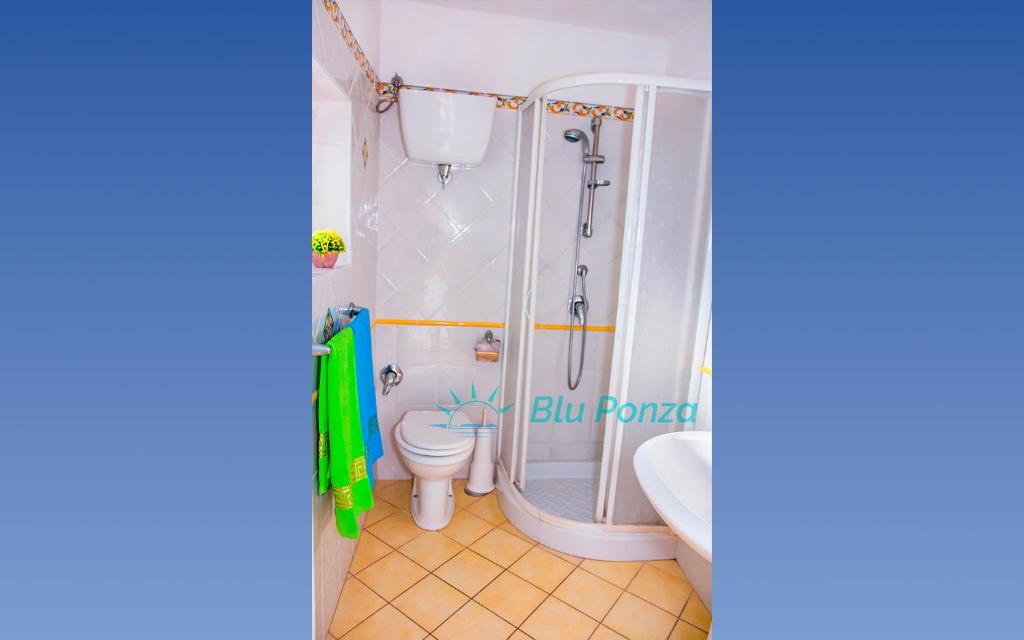 BluPonza - 5 posti in zona Mare - App Parigi - 5