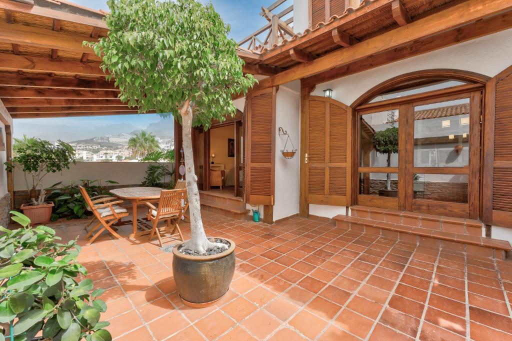 Buenavista Panoramic Villa in Costa Adeje - 5
