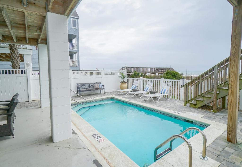 Washed Ashore, Myrtle Beach