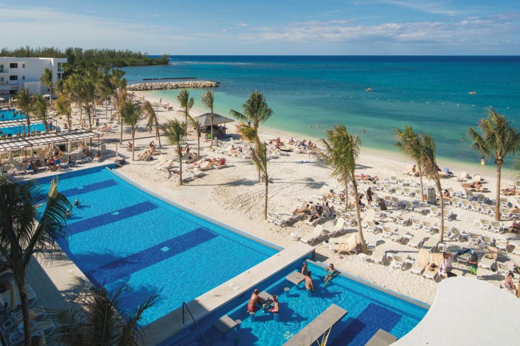 Swimming pool, RIU Reggae All-Inclusive - Adults Only in Montego Bay