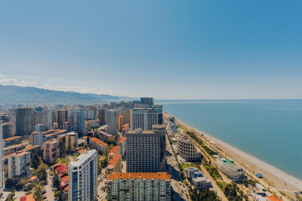 Grand City Apart-Hotel Batumi photo