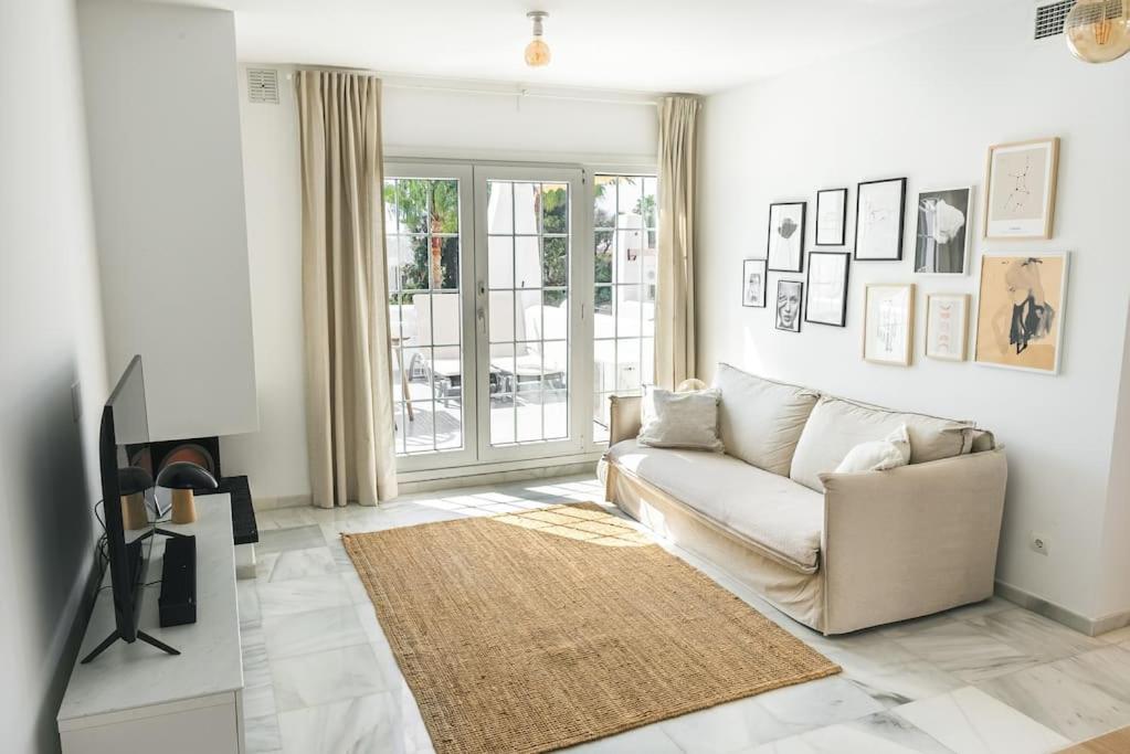 Charming Apartment - 5