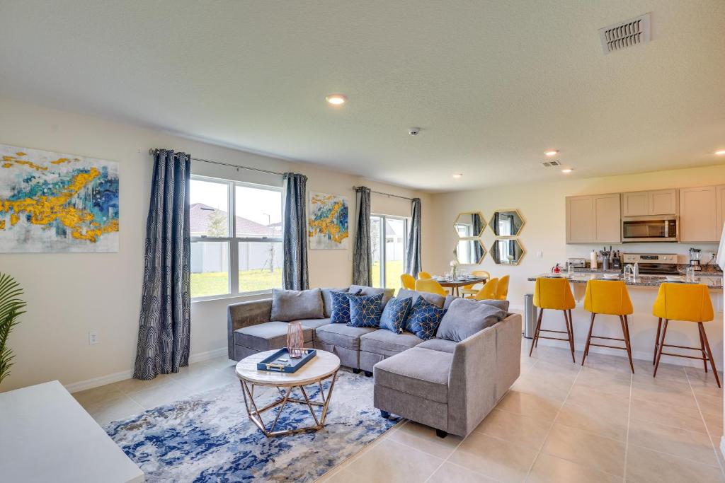 Haines City Home with Pool Access about 25 Mi to Disney!