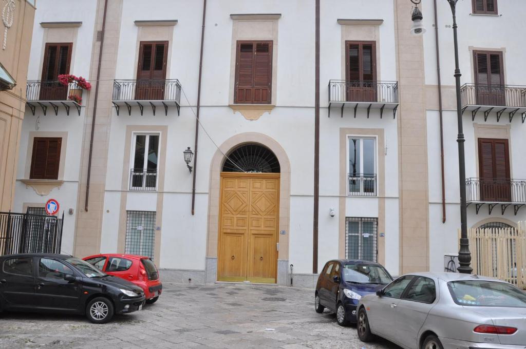 Di Fresco Apartments Luxury Suites - 5