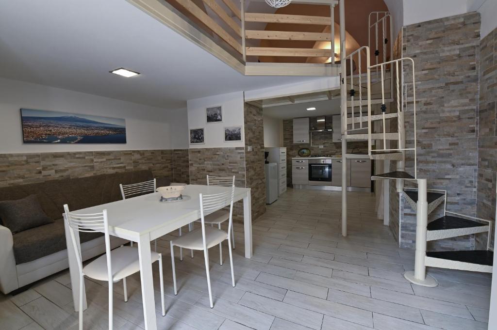 San Camillo House - 1