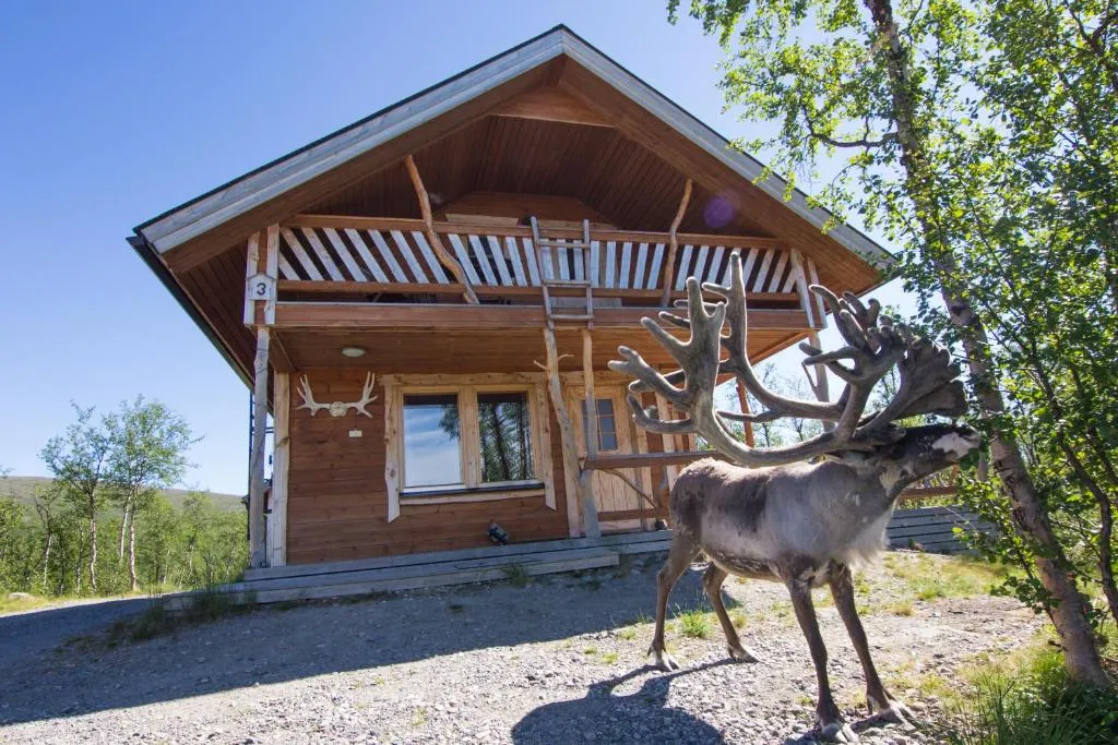 Saivaara Cottages, hotel in Kilpisjärvi