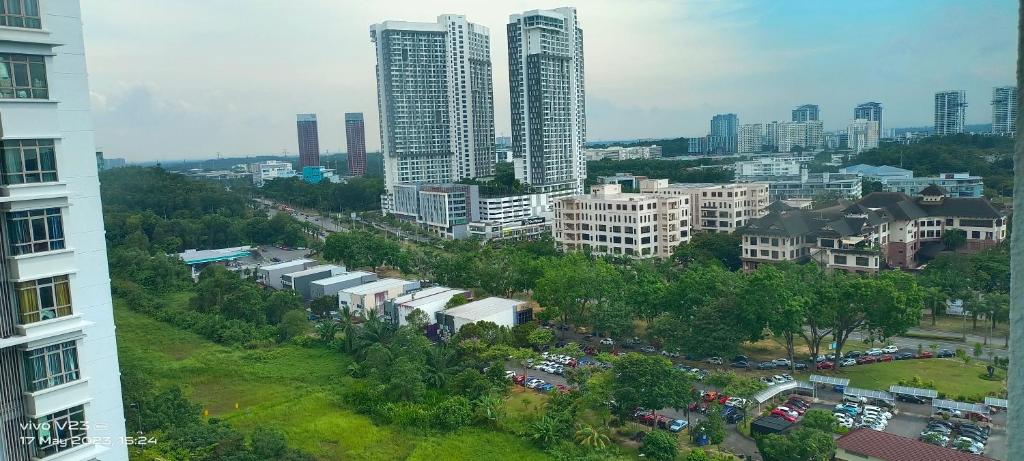 Cyberjaya Shaftesbury 2 photo