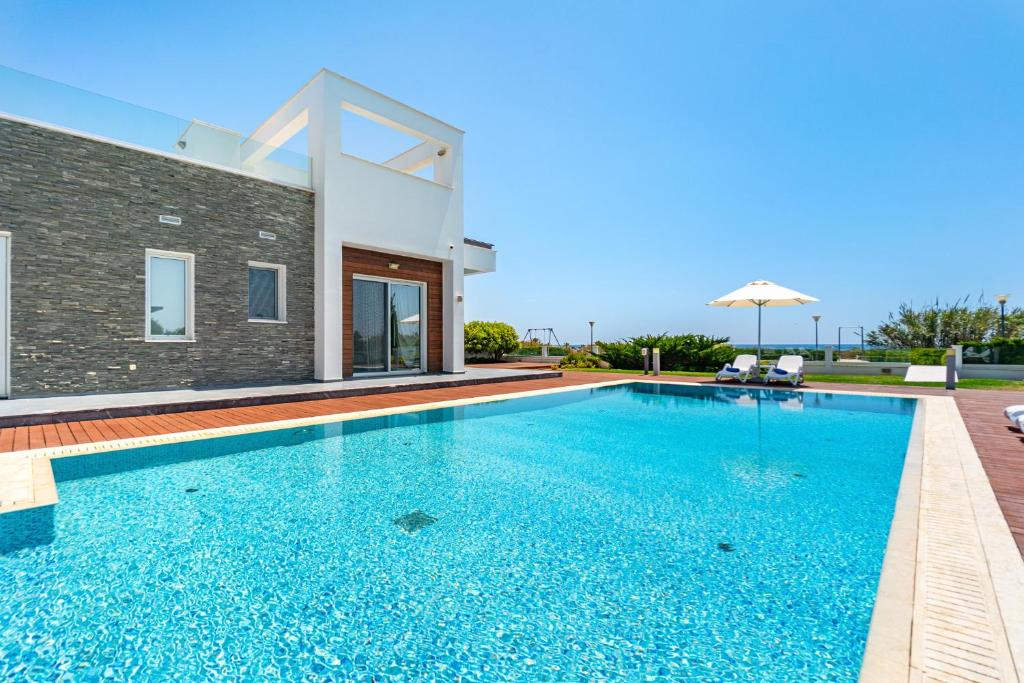 Seafront Villa Maya by Ruidoso Luxury, Ayia Napa