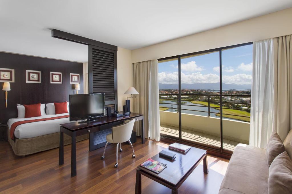 Noumea Ramada Hotel and Suites Noumea room