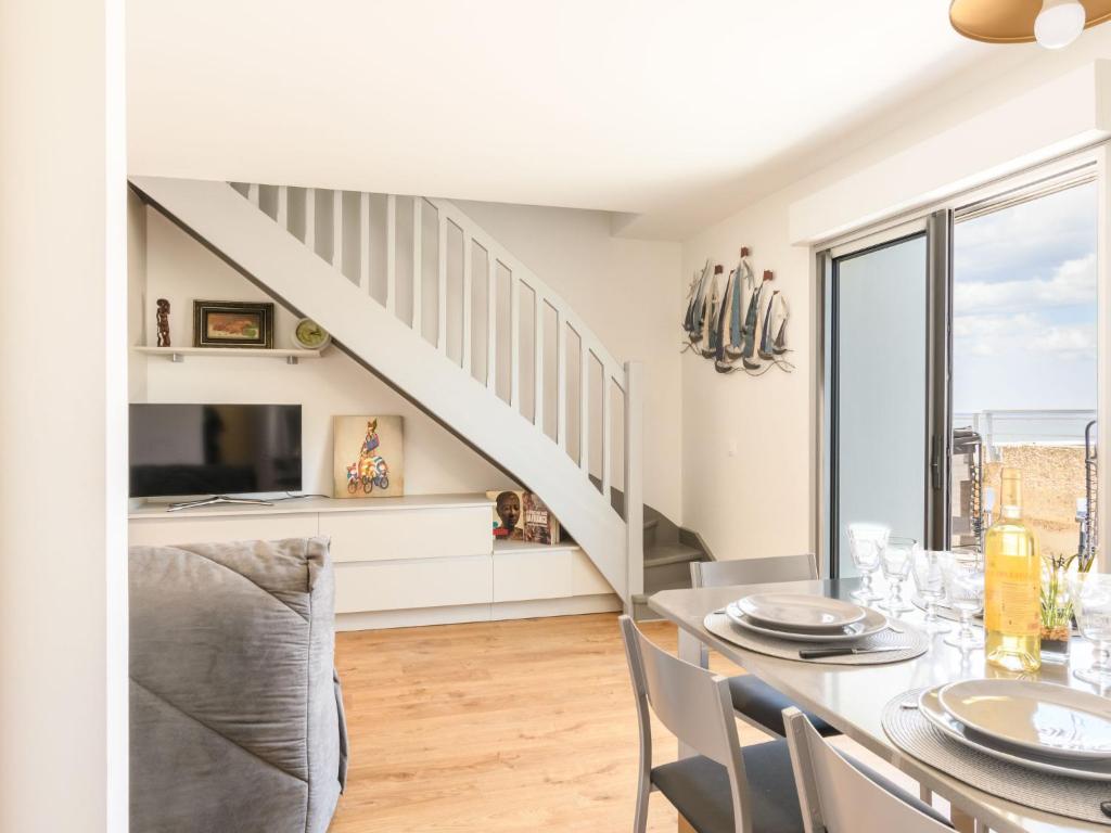 Apartment Claire-4 by Interhome - 3