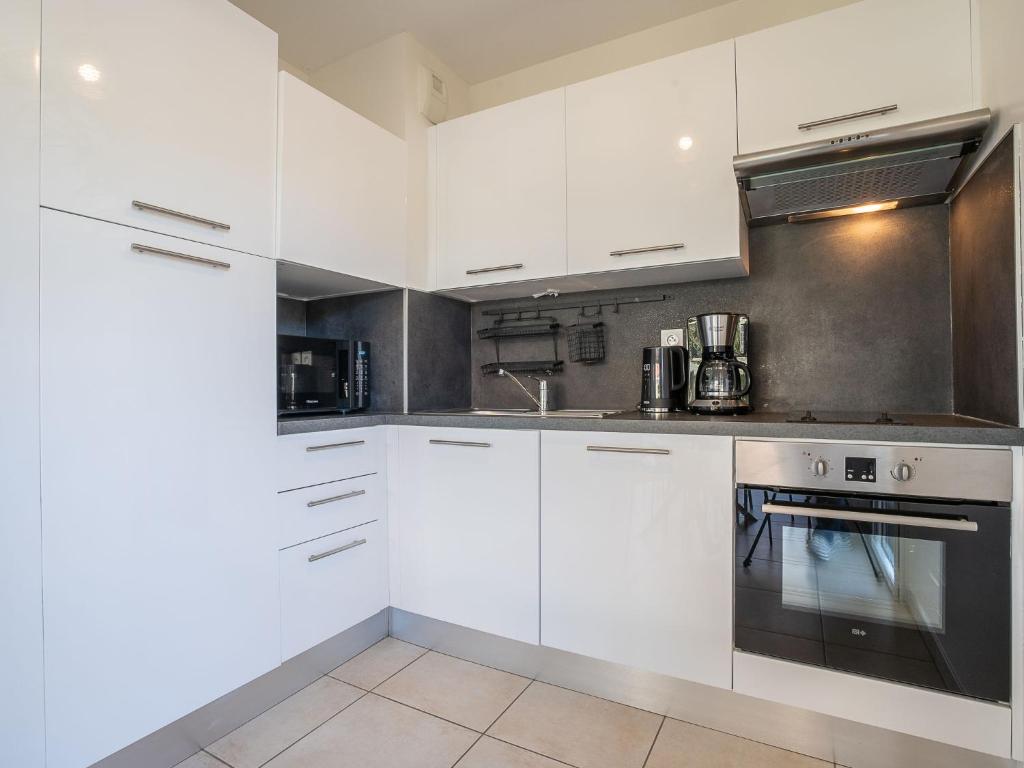 Apartment Royal Rivage-3 by Interhome - 3