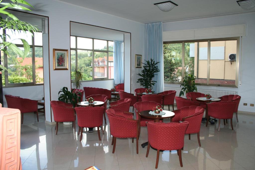 Albergo Esperia photo