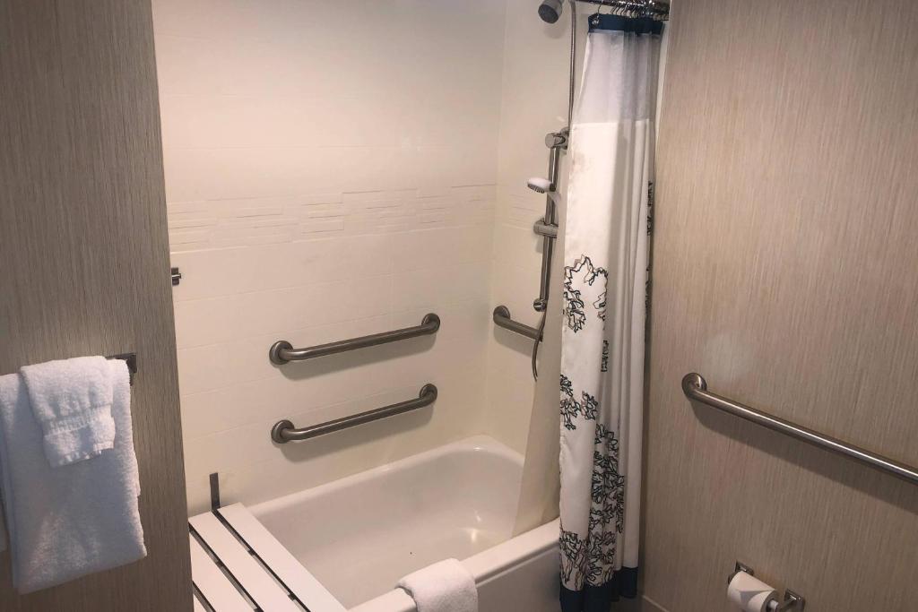 Residence Inn by Marriott Grand Rapids West photo